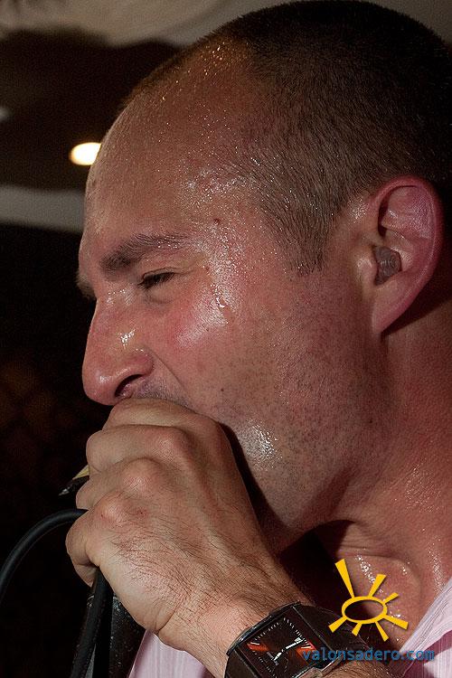 NICO WAYNE & THE BLUE PEPPERS 2011