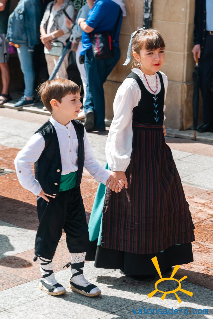 Desfile Lunes de Bailas 2023