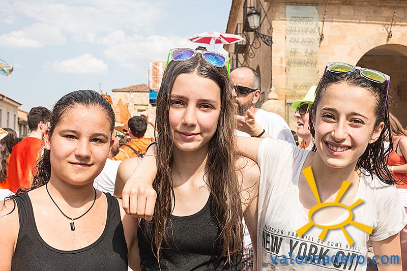 LUNES DE BAILAS 2015