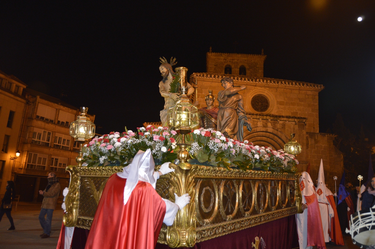 SEMANA SANTA – MARTES SANTO: PROCESIÓN DE LA COFRADÍA DE LA FLAGELACIÓN DEL SEÑOR