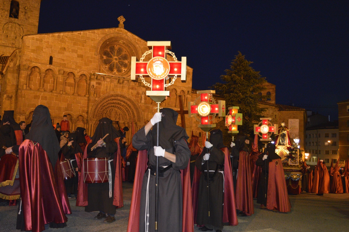 SEMANA SANTA – MIÉRCOLES SANTO: PROCESIÓN DE LA COFRADÍA DEL ECCE HOMO