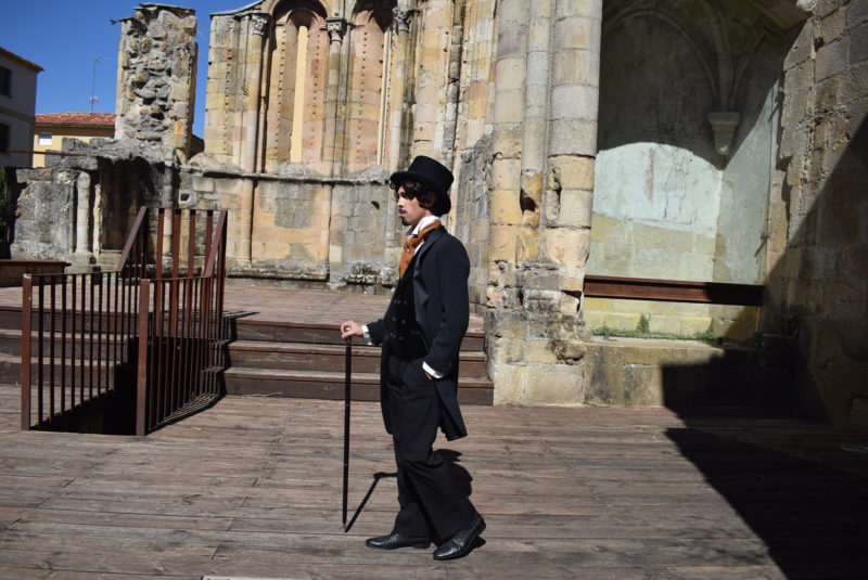 VISITA GUIADA TEATRALIZADA “ENTRE ÁNIMAS Y RAYOS DE LUNA”