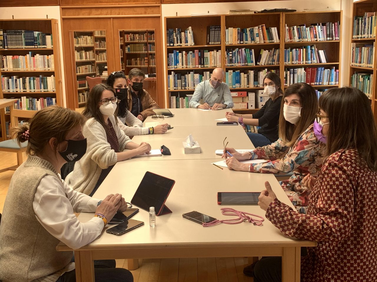  El Ayuntamiento programa la campaña ‘Estoy aquí’ en colaboración con Cámara de Comercio, FOES y Puertas de Pro