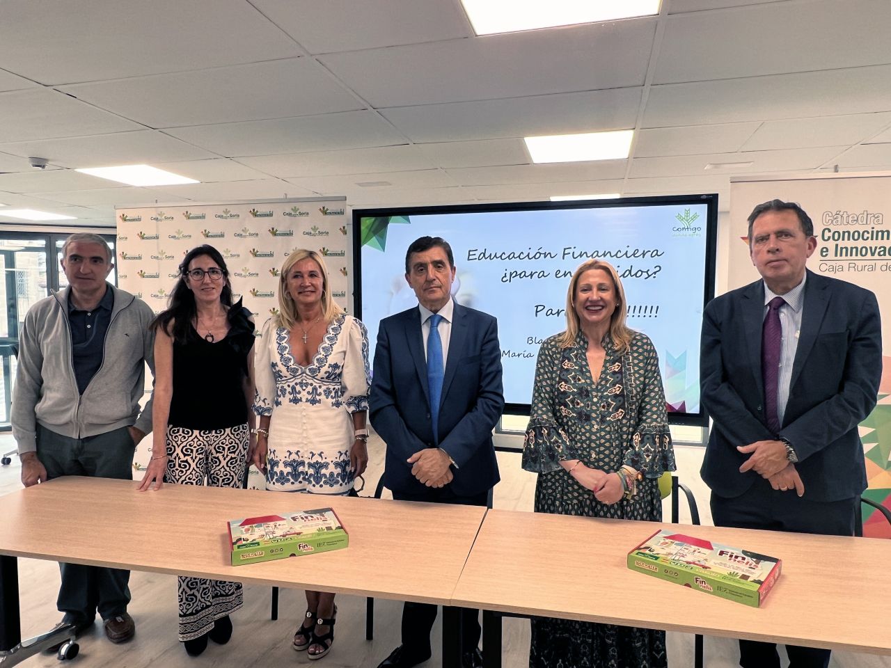 Caja Rural de Soria y la Junta de Castilla y León impulsan la educación financiera entre los jóvenes de la provincia.