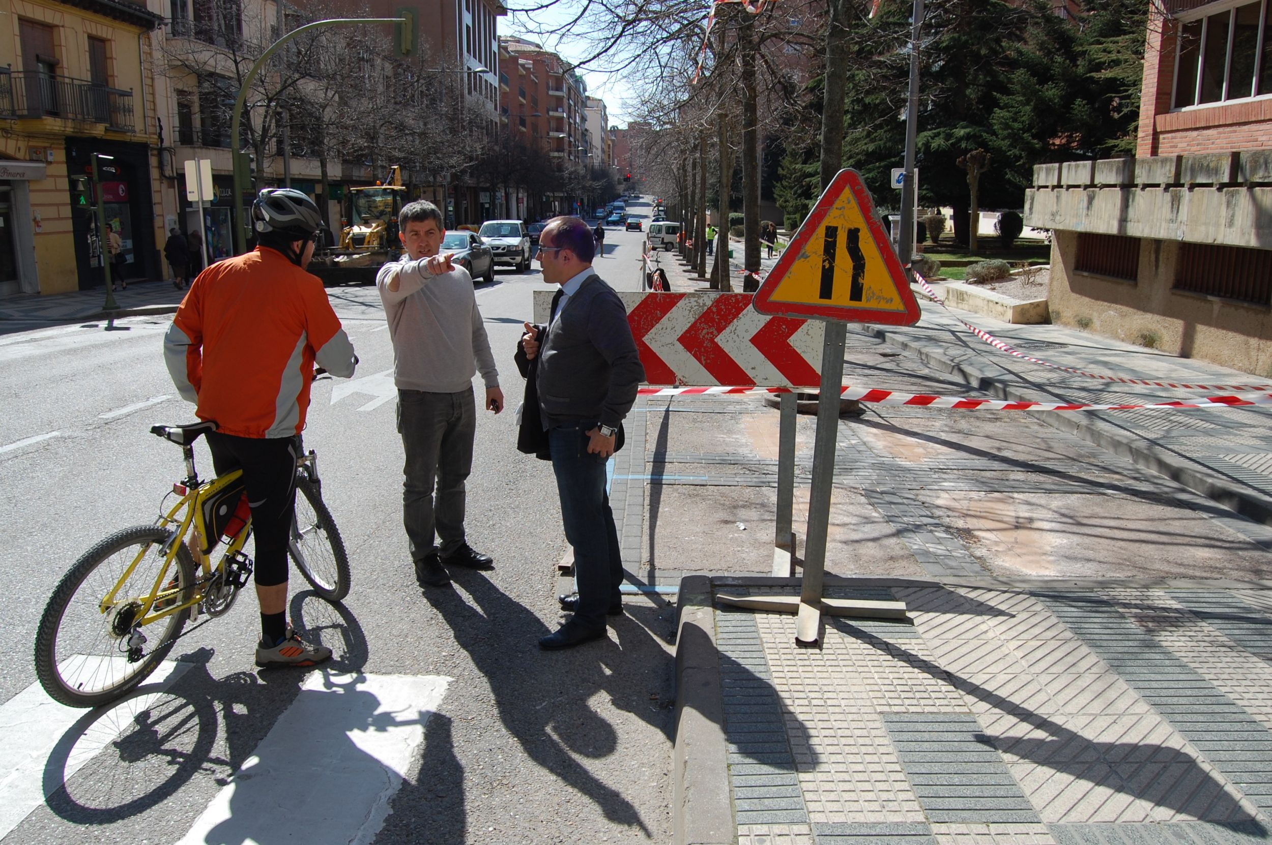 Las obras del carril bici arrancan mañana y hoy se procede con el inicio del vallado en el primer tramo 