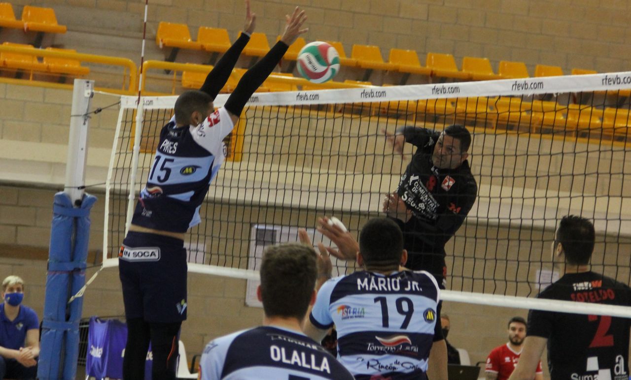 Importante victoria ante Almoradí para consolidar las aspiraciones celestes 