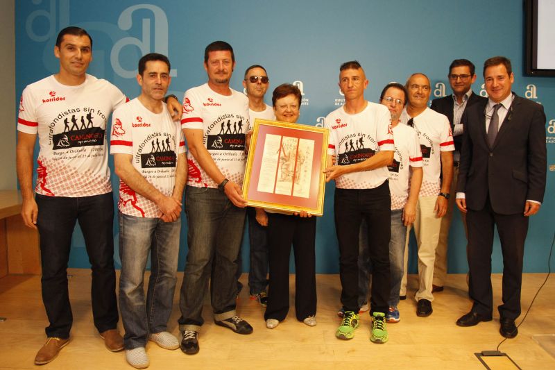 El Consorcio Camino del Cid premia en Alicante a la Asociación Ultrafodistas Sin Fronteras