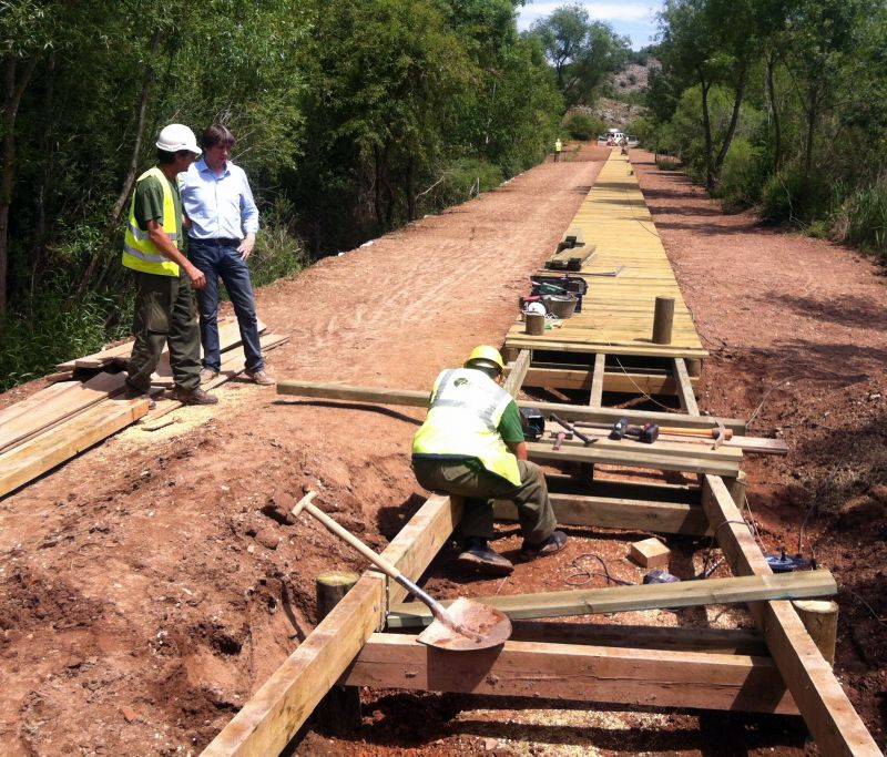 La segunda parte de la II fase de márgenes avanza con la finalización de las obras en los dos portillos y en la presa del Pereginal