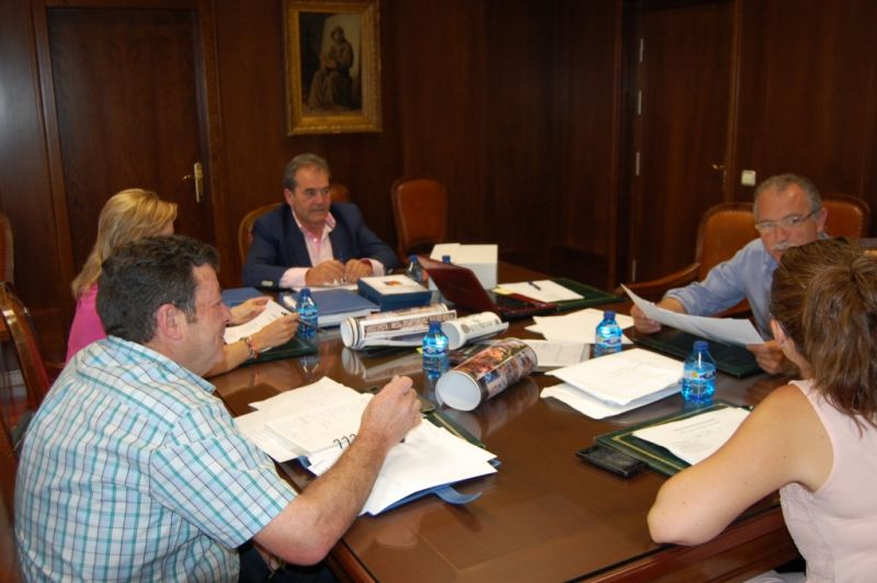 LA DIPUTACIÓN CONCEDE A ALCUBILLA DE AVELLANEDA EL PREMIO ?MUNICIPIO TURÍSTICO?