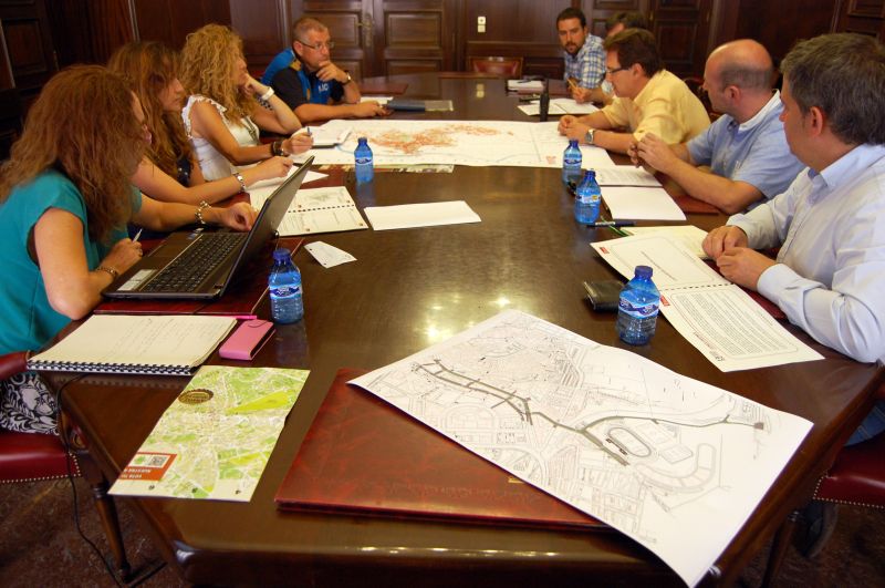 El grupo de trabajo del Plan de Movilidad ultima los cambios en la ciudad para ganar en seguridad, adaptar el tráfico a la nueva fisonomía y solucionar demandas vecinales en Los Pajaritos y la zona del Castilla