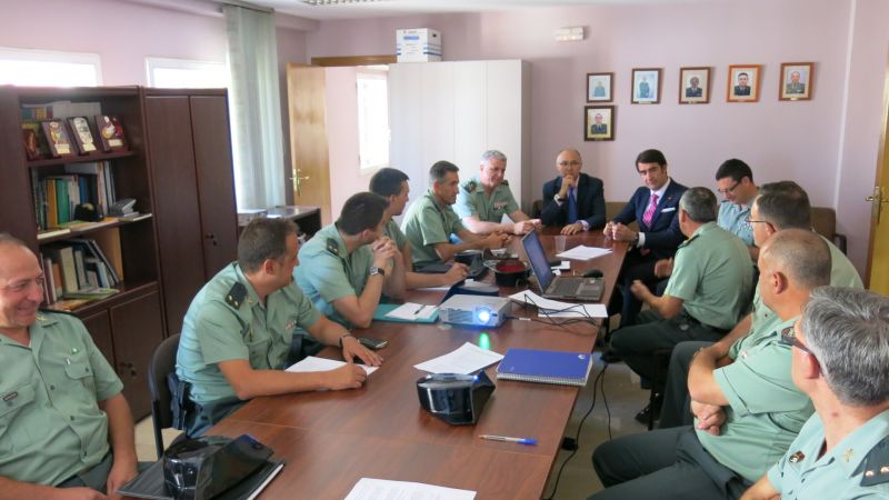 El delegado del Gobierno analiza con los responsables regionales y provinciales de la Guardia Civil de Tráfico el dispositivo especial de vigilancia y regulación de la DGT para la Operación Especial 1º de Agosto en las carreteras de Castilla y León