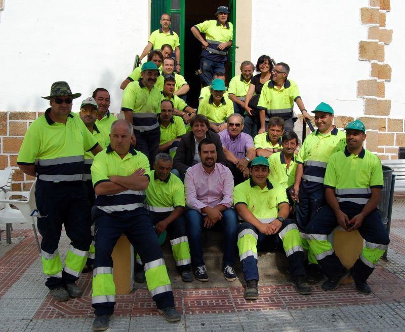 Visita del Alcalde Carlos Martinez a los trabajadores del Plan de Empleo 2014