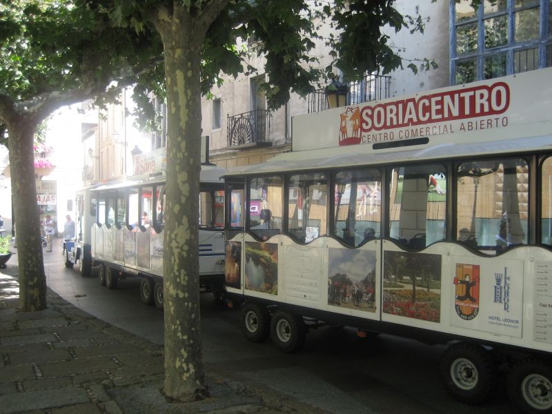 Los establecimientos de Soriacentro regalan billetes infantiles del Tren Turístico Ciudad de Soria  