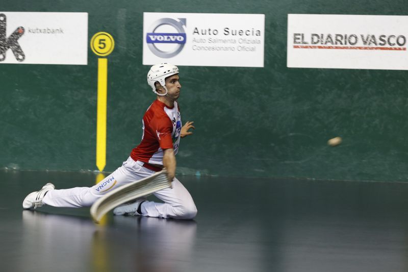Urriza-Endika son los primeros finalistas del I Torneo Diputación de Soria de Remonte-Gran Premio Magnesitas Sorianas 2014, Tras Derrotar a Etxeberria IV-ION por 40 a 34, esta tarde en el Frontón de Duruelo de la Sierra.