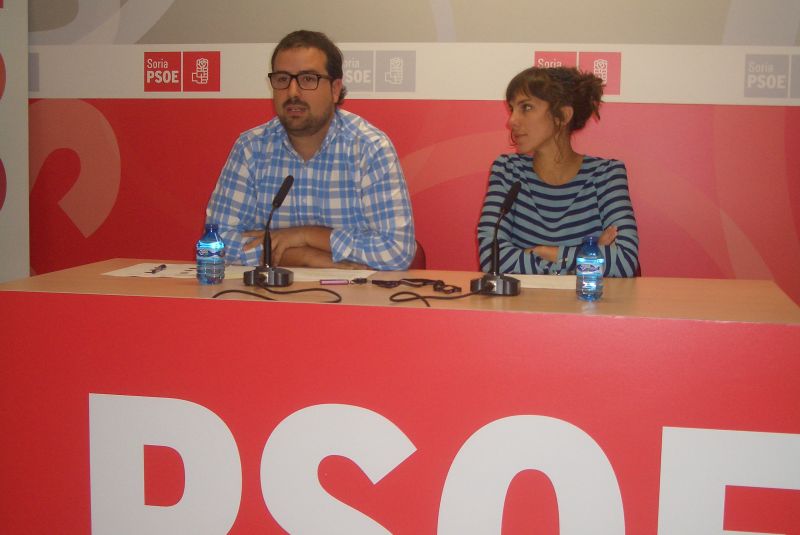 El PSOE denuncia el cierre del Consejo de la Juventud y la falta de políticas activas para los jóvenes y de foros de participación