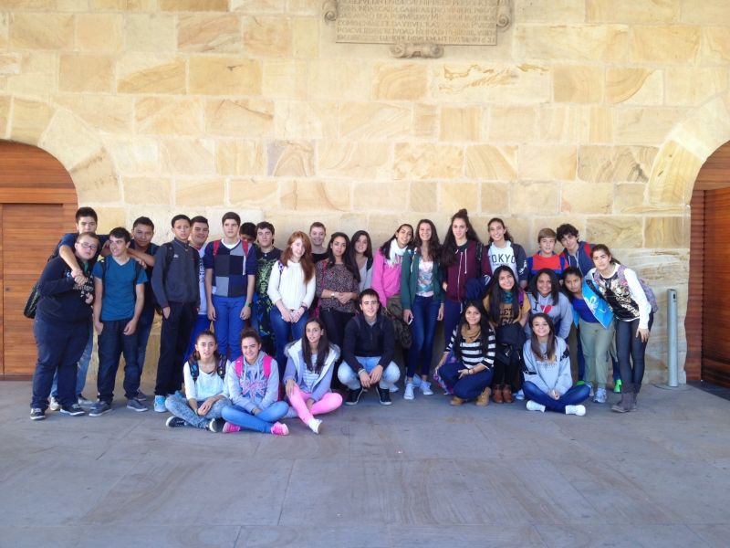 Colegio San José de Soria asistieron a la representación de la obra de teatro 