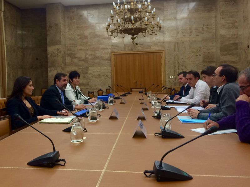 Los ayuntamientos de Soria y Golmayo aceptan estudiar la propuesta del Gobierno de pasar la ejecución de la EDAR al horizonte de los fondos europeos 2014-2020 sin renunciar al porcentaje de financiación del 80%, y proponen ejecutar obras hidráulicas con cargo a los actuales fondos
