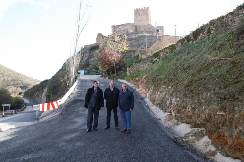 DIPUTACIÓN INVERTIRÁ 120.000 EUROS EN LA CARRETERA SO-P-1001 EN EL ACCESO A MAGAÑA ENTRE 2014 Y 2015