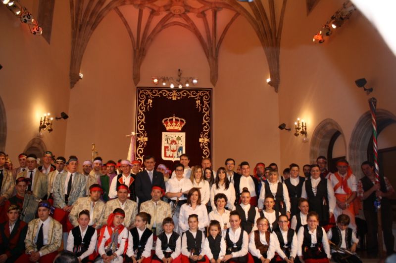 Los danzantes de Casarejos, San Leonardo de Yagüe, Santa Cruz de Yanguas y Valdeavellano de Tera reciben el premio colodra de la Diputación de Soria