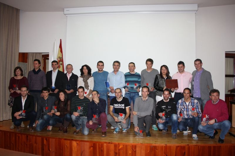 La Federación regional de Triatlón premia en Soria a sus deportistas