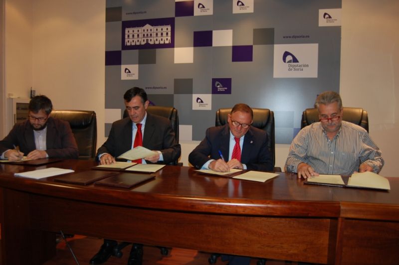 La Diputación de Soria apoya con 116.000 euros a los clubes de balonmano Soria, Numancia de Futbol y Río Duero de Voley para su participación en competiciones nacionales en las que participan