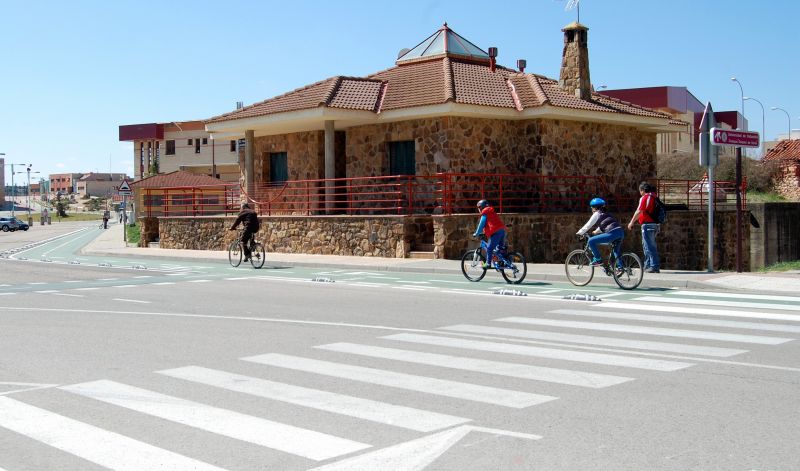 El Ayuntamiento consigue sendos acuerdos con los propietarios de dos parcelas anexas al parque de Los Pajaritos y comienza su ampliación 