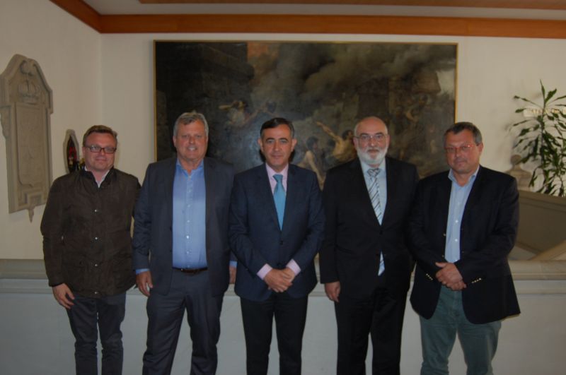 Reunión de trabajo entre la Diputación de Soria y el grupo Alcopa-Thys, los dos accionistas mayoritarios de Norma Doors Technologies