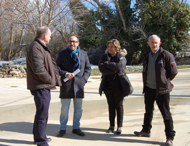 Luis Rey y Esther Pérez visitan las obras de Planes Provinciales y Carreteras ejecutadas en Arévalo de la Sierra en los dos últimos años con una inversión superior a los 280.000 euros