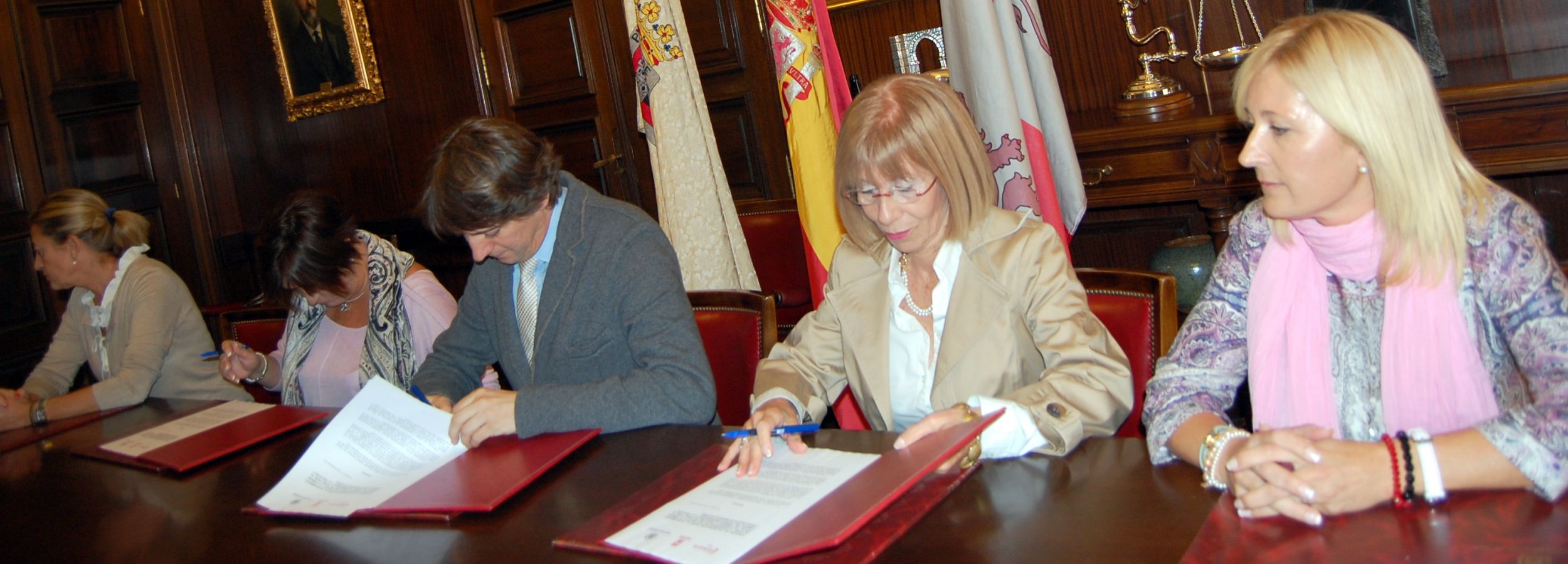 Ayuntamiento, Cámara y Universidad rubrican un convenio para fomentar la cultura emprendedora y aunar formación, gestión y logística