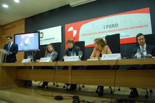 Carlos Martínez defiende el papel de las administraciones locales como 