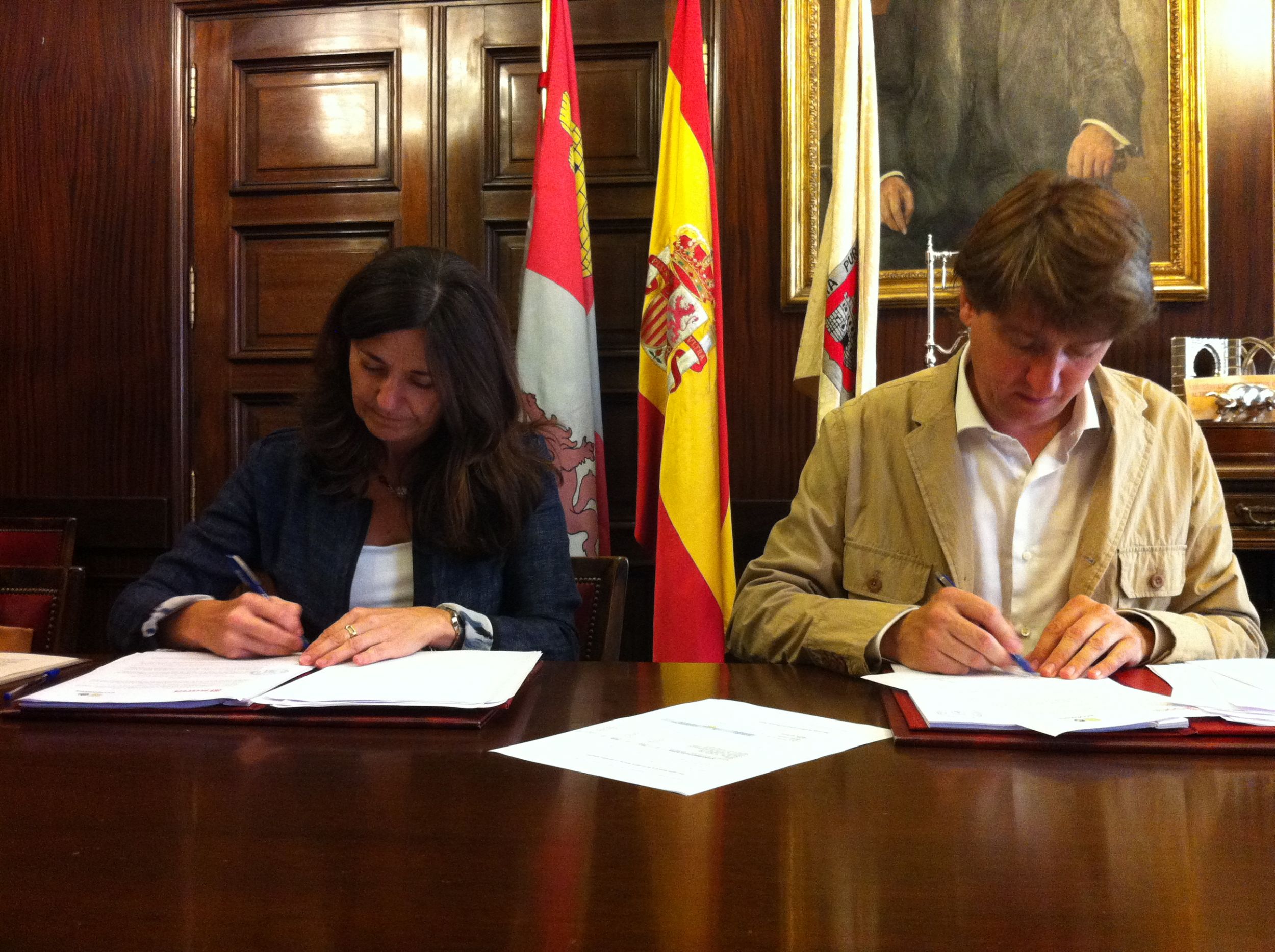 Ecoembes y el Ayuntamiento de Soria firman un convenio para impulsar la recogida selectiva de envases
