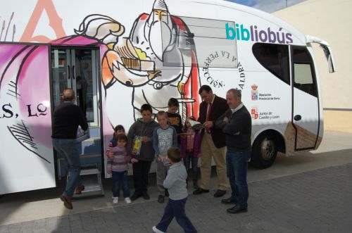 EL SERVICIO DE BIBLIOBÚS DE LA DIPUTACIÓN DE SORIA HA INCREMENTADO UN 23% EL NÚMERO DE PRÉSTAMOS EN LOS TRES ÚLTIMOS AÑOS